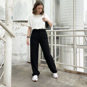 Aritzia The Effortless Pant - Crepette NWOT